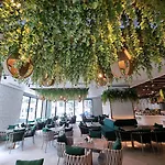 Pattaya Discovery Beach Hotel