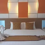 Caesar Palace Hotel 4*