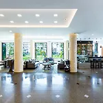 Aiyara Palace Hotel