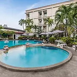 Romeo Palace โรงแรม