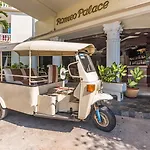 Romeo Palace โรงแรม 3*