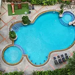 Mike Garden - Sha Extar Hotel 4*