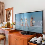 เดอะ โกลเด้น วิล บูติคแอนด์สปา 3* Pattaya