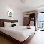 The Corner โรงแรม 3*