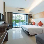 J Hotel