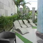 Hotel Oyo 143 Dday Resotel 4*
