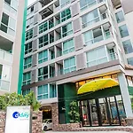 Oyo 143 Dday Resotel Hotel Pattaya