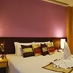 Windmill 3* Pattaya