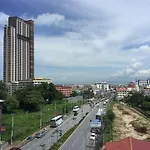 Hotel Naris Art 3*