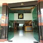 โรงแรม Siwalai Place 3*