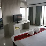 โรงแรมเวลคัม พลาซ่า โรงแรม Pattaya