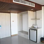โรงแรมเวลคัม พลาซ่า