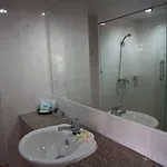 โรงแรมเวลคัม พลาซ่า โรงแรม
