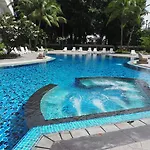 โรงแรม โรงแรมเวลคัม พลาซ่า
