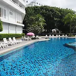 โรงแรมเวลคัม พลาซ่า โรงแรม 3*