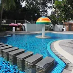 โรงแรมเวลคัม พลาซ่า โรงแรม