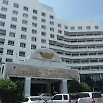 โรงแรมเวลคัม พลาซ่า 3*