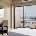 โรงแรมเวลคัม พลาซ่า โรงแรม