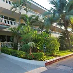 Hotel Twin Palms Pattaya, Sha Extra Certified 3*