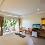 Twin Palms Pattaya, Sha Extra Certified Hotel