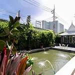 Hotel Wong Amat House 2*