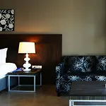 Sea Me Spring Tree Hotel (Adults Only)