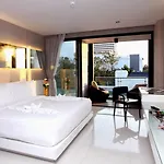 Hotel Serenotel