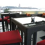 Serenotel 3* Pattaya