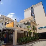 Diamond City Place Hotel