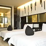Tsix5 Phenomenal 5*
