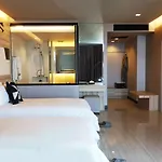 Tsix5 Phenomenal 5* Pattaya