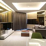 Tsix5 Phenomenal โรงแรม 5*