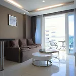 Thaihome City Center Apartment