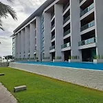 Beachfront With 50M Pool Jacuzzi Access-Pattaya