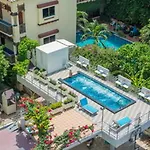 Sutus Court 2 3*