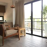 โรงแรม The Corner Pattaya
