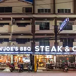 Steak And Co. Boutique Hotel