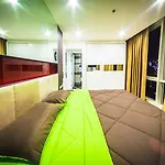 อพาร์ทเม้น Vision Pratumnak By Sunny Pattaya