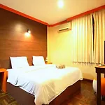 The Palm Delight 2*