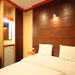 Hotel The Palm Delight 2*