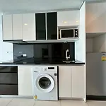 Wong Amat Tower Condominium 1305