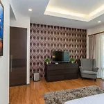 The Pool Jomtien A23 Pattaya