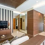 The Pool Jomtien A23 วิลล่า