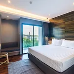 โรงแรม Sea Me Spring Tree (adults Only)