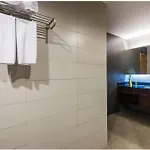 Sea Me Spring Tree (adults Only) โรงแรม 3*