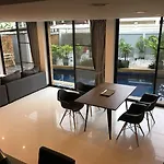 4poolvillas Pattaya