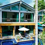 4Poolvillas