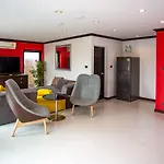 4poolvillas *