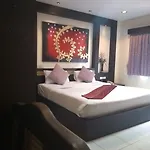 Hotel Zip & Restaurant Pattaya