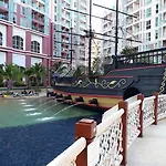 Grande Caribbean By Somphong Apartment